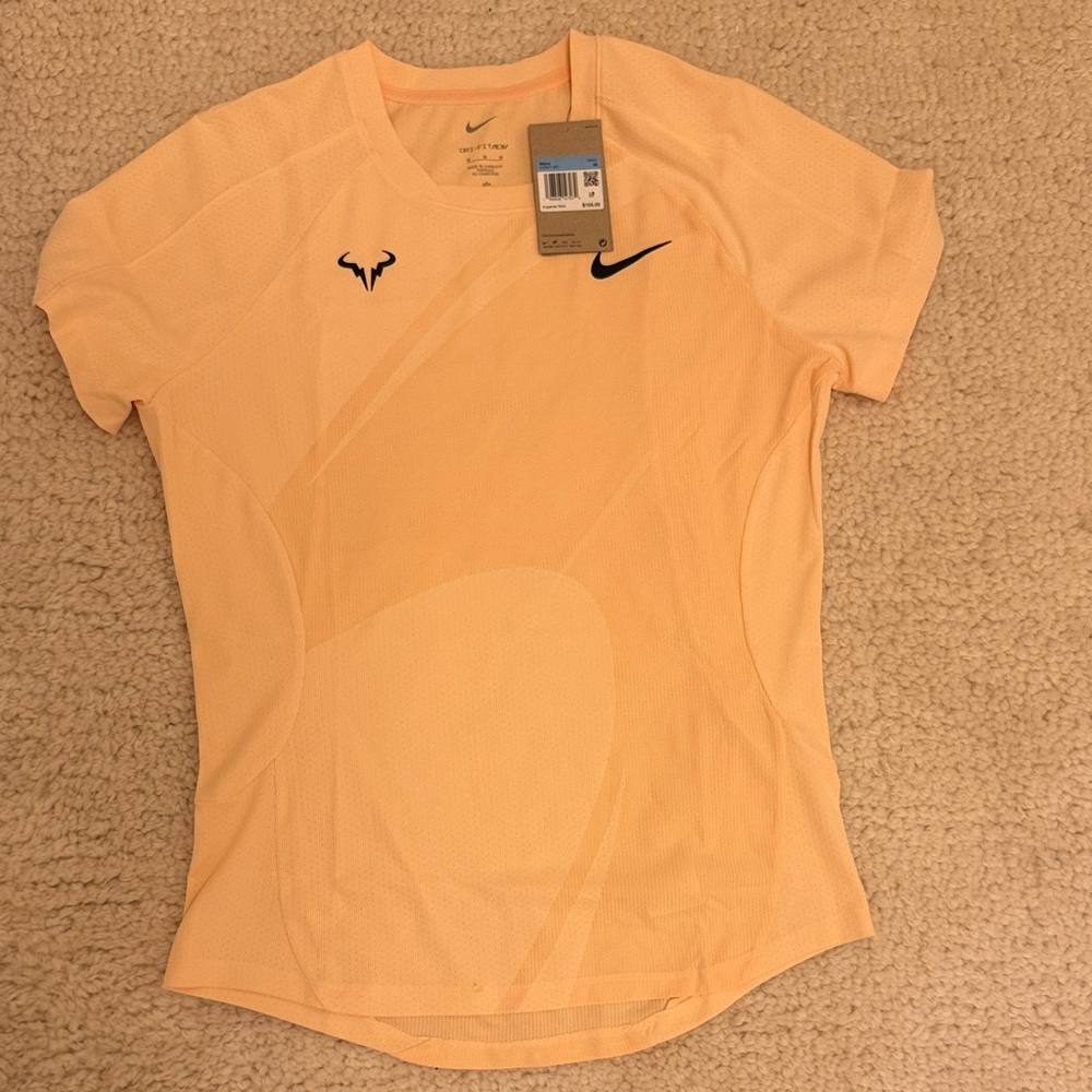 Nike Men's dry fit tennis shirt Orange